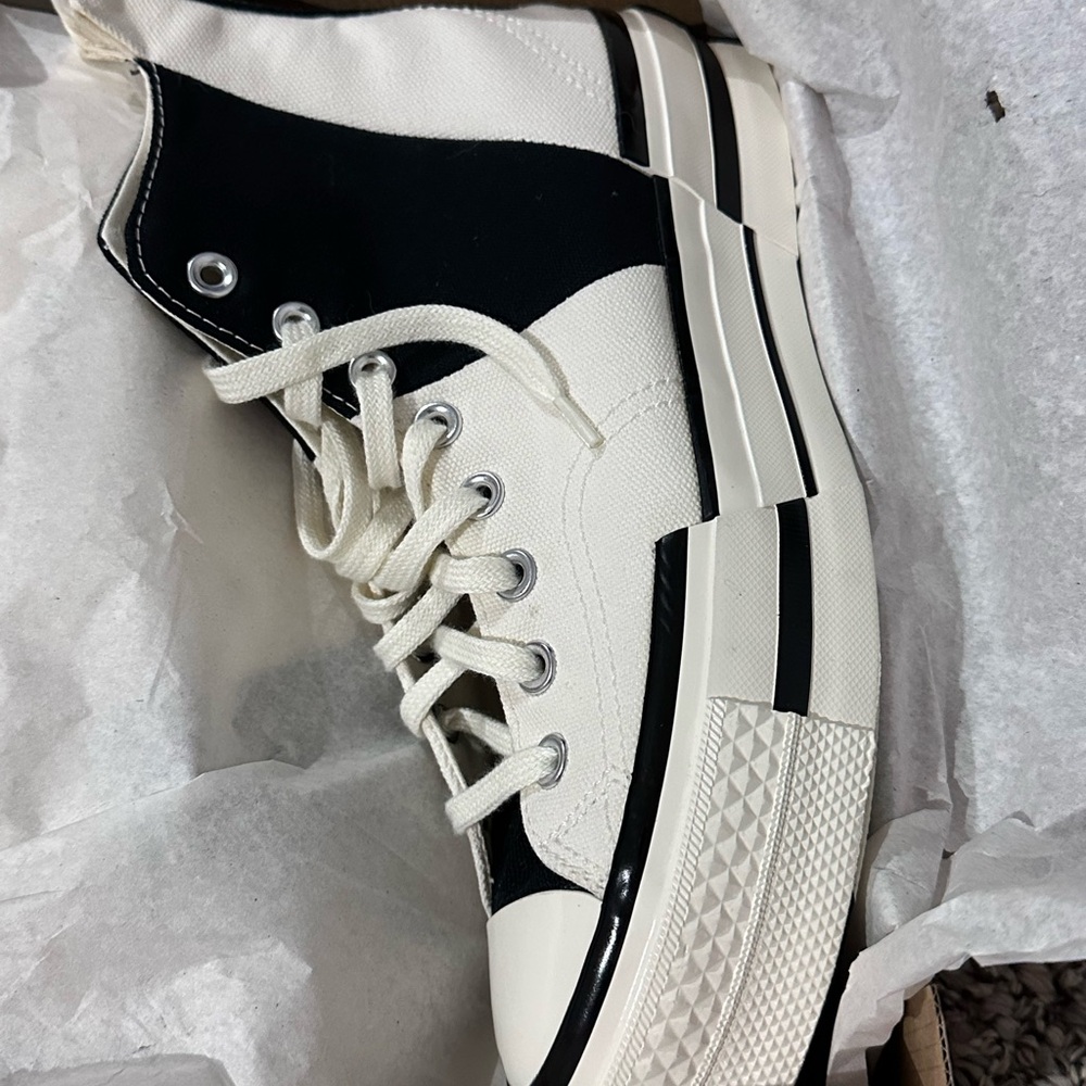 Converse Classic Red Box